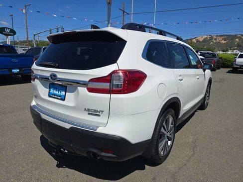 Used 2020 Subaru Ascent Limited w/ Technology Package AWD/4WD image 5