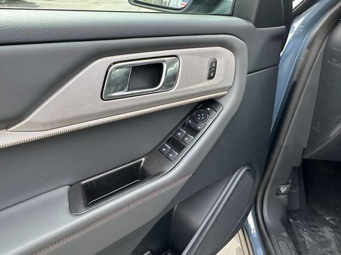 New 2026 Ford Explorer Active RWD image 22