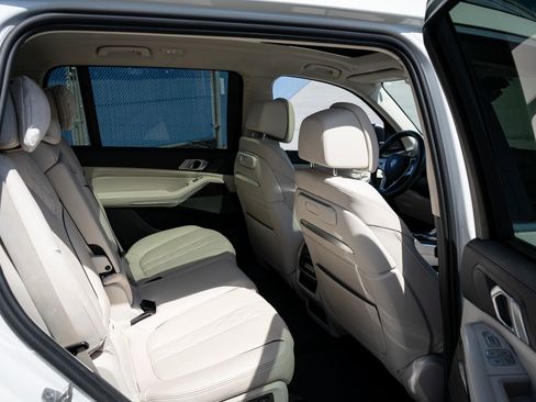 Used 2023 BMW X7 xDrive40i w/ Executive Package AWD/4WD image 36