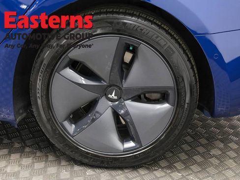 Used 2020 Tesla Model 3 Standard Range Plus image 30