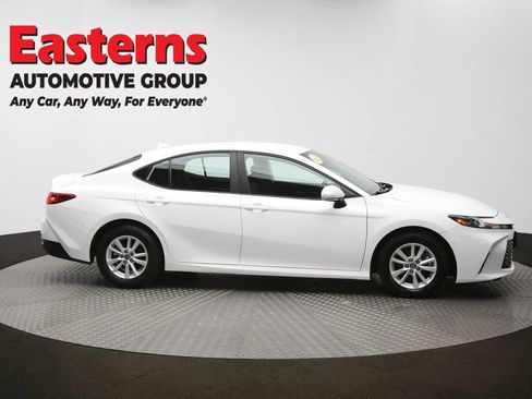Used 2025 Toyota Camry LE FWD image 46