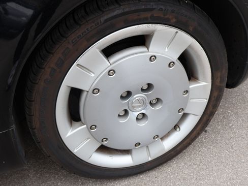 Used 2002 Lexus SC 430 Convertible RWD image 32