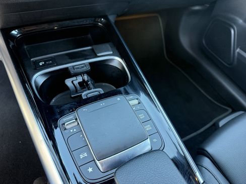 Used 2023 Mercedes-Benz GLA 250 image 6