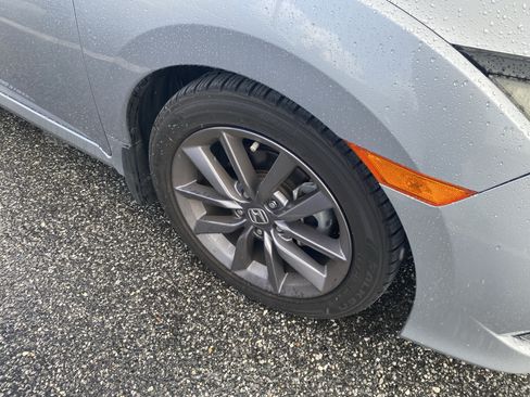 Used 2020 Honda Civic EX image 7
