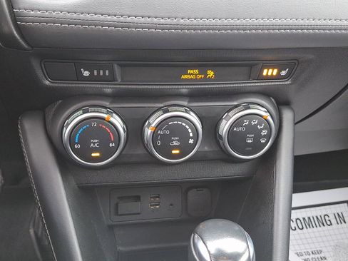 Used 2019 MAZDA CX-3 Touring w/ Preferred Equipment Package image 16