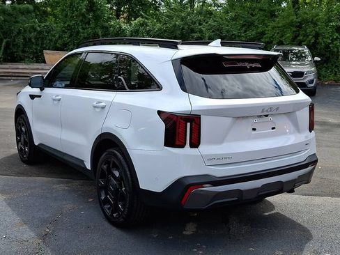 Certified 2024 Kia Sorento SX AWD/4WD image 4