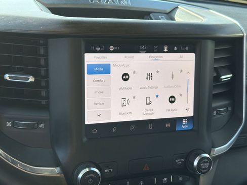 Used 2022 RAM 1500 Laramie image 26