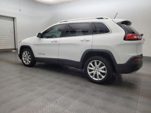 Used 2015 Jeep Cherokee Limited image 3