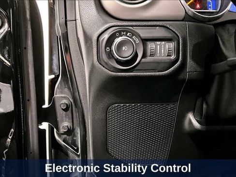 Used 2021 Jeep Wrangler Unlimited Sport AWD/4WD image 48