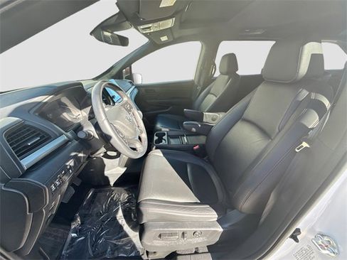 Used 2023 Honda Odyssey Sport image 19