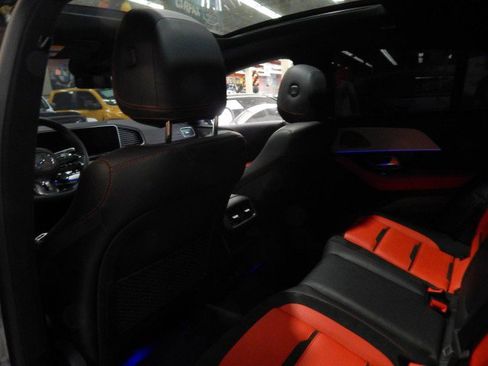 Used 2024 Mercedes-Benz GLE 53 AMG 4MATIC Coupe w/ Driver Assistance Package image 37