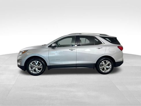 Used 2020 Chevrolet Equinox Premier FWD image 3