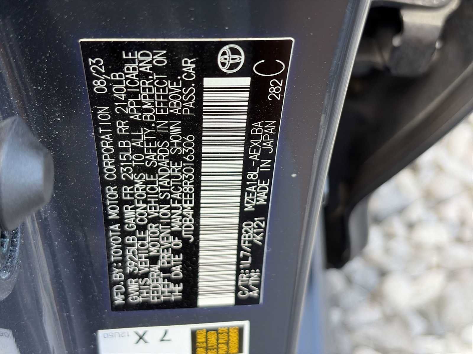 Used 2024 Toyota Corolla LE FWD image 25