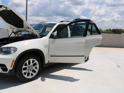 Used 2011 BMW X5 xDrive35i AWD/4WD image 94