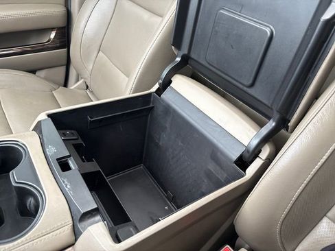 Used 2019 GMC Yukon SLT w/ Premium Edition image 64