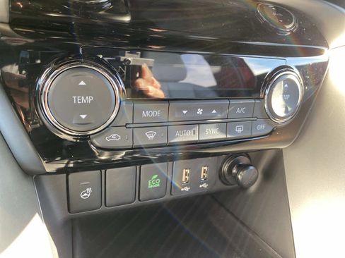 New 2026 Mitsubishi Eclipse Cross AWD image 12