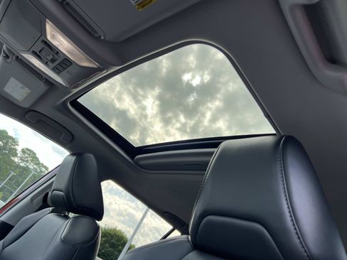 Used 2022 Toyota RAV4 XLE Premium FWD image 22
