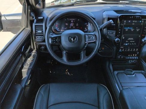 Used 2024 RAM 3500 Limited image 16