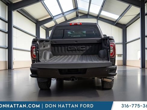 Used 2016 GMC Sierra 1500 SLE w/ All-Terrain Package AWD/4WD image 22