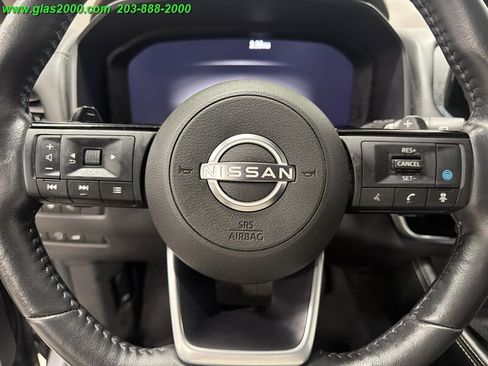 Used 2023 Nissan Rogue Platinum w/ Platinum Premium Package AWD/4WD image 22