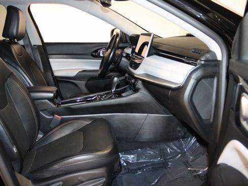 Used 2022 Jeep Compass Limited image 46