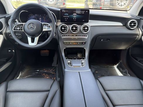 Used 2022 Mercedes-Benz GLC 300 image 13