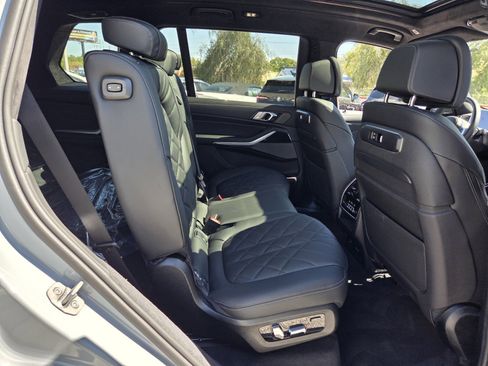 New 2026 BMW X7 xDrive40i image 16