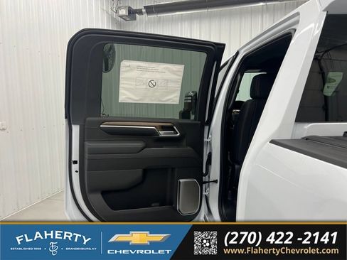 New 2026 Chevrolet Silverado 2500 High Country w/ High Country Premium Package AWD/4WD image 10