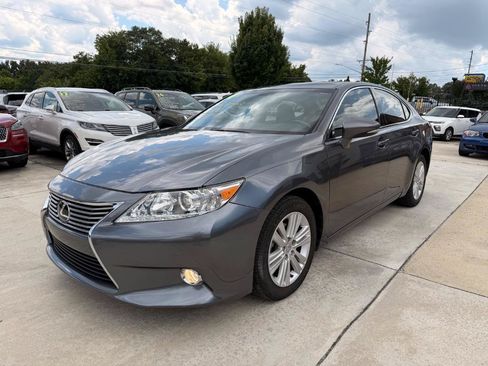 Used 2014 Lexus ES 350 w/ Premium Package FWD image 18