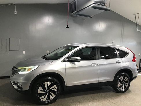 Used 2015 Honda CR-V Touring image 7