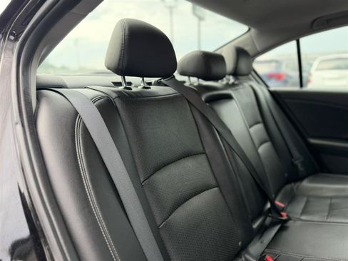 Used 2016 Honda Accord EX-L image 31