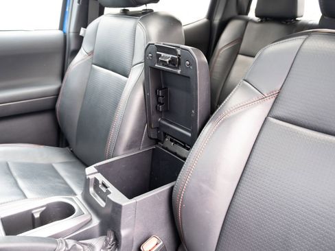 Used 2019 Toyota Tacoma TRD Pro AWD/4WD image 13