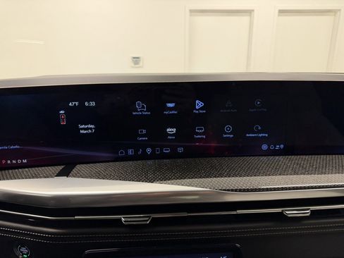 Used 2025 Cadillac Escalade V image 9