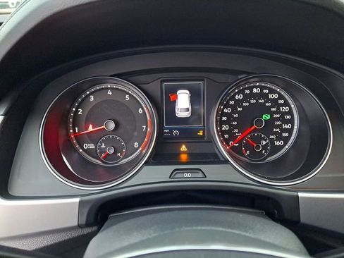 Used 2018 Volkswagen Atlas SEL image 9