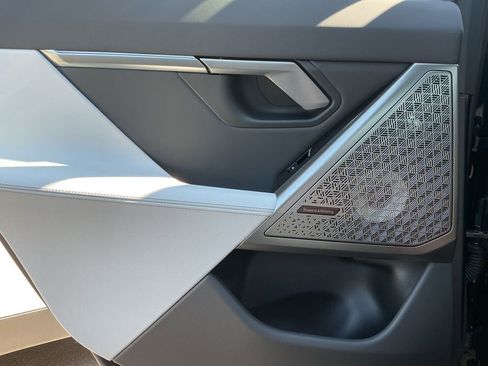 New 2026 BMW M5 w/ Executive Package image 26