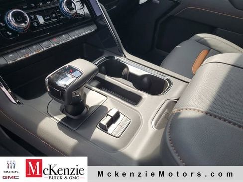 New 2026 GMC Sierra 1500 AT4 AWD/4WD image 19