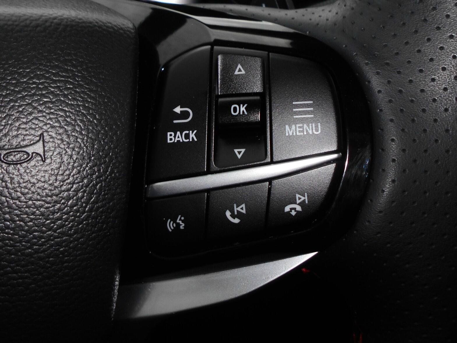 Used 2025 Ford Explorer ST AWD/4WD image 20