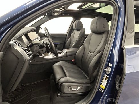 Used 2022 BMW X5 xDrive40i w/ Premium Package image 27