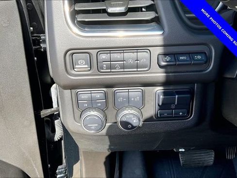 Used 2021 Chevrolet Tahoe High Country image 37