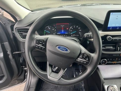 Used 2021 Ford Escape SE AWD/4WD image 13
