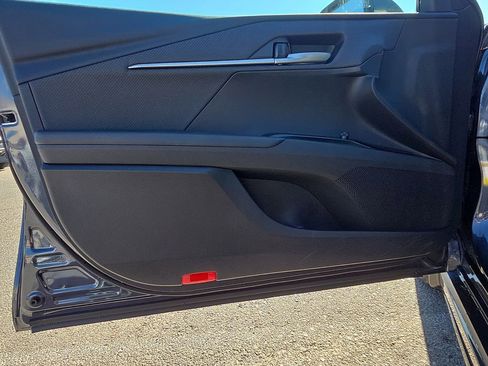 Used 2026 Toyota Camry SE w/ Convenience Package image 15