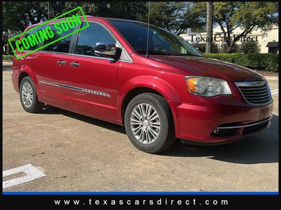 Used 2014 Chrysler Town & Country Touring-L w/ Driver Convenience Group
