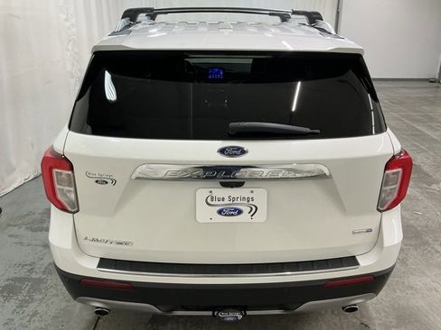 Used 2020 Ford Explorer Limited w/ Class III Trailer Tow Package image 4