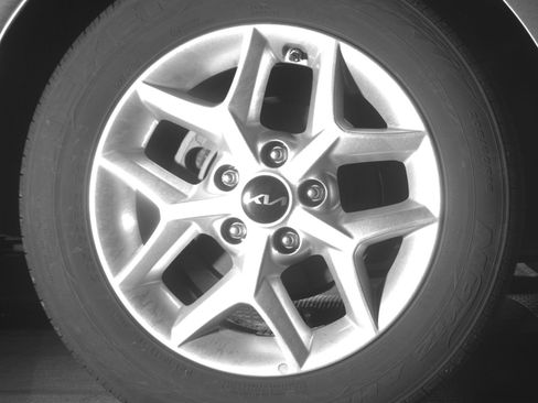 Used 2025 Kia Soul LX w/ LX Technology Package image 20