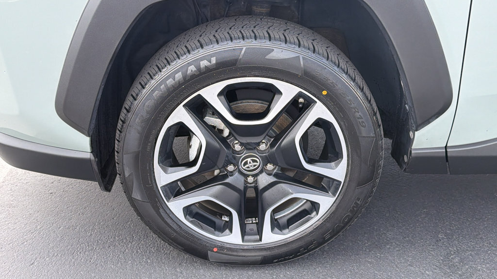 Used 2019 Toyota RAV4 Adventure w/ Cold Weather Package AWD/4WD image 9