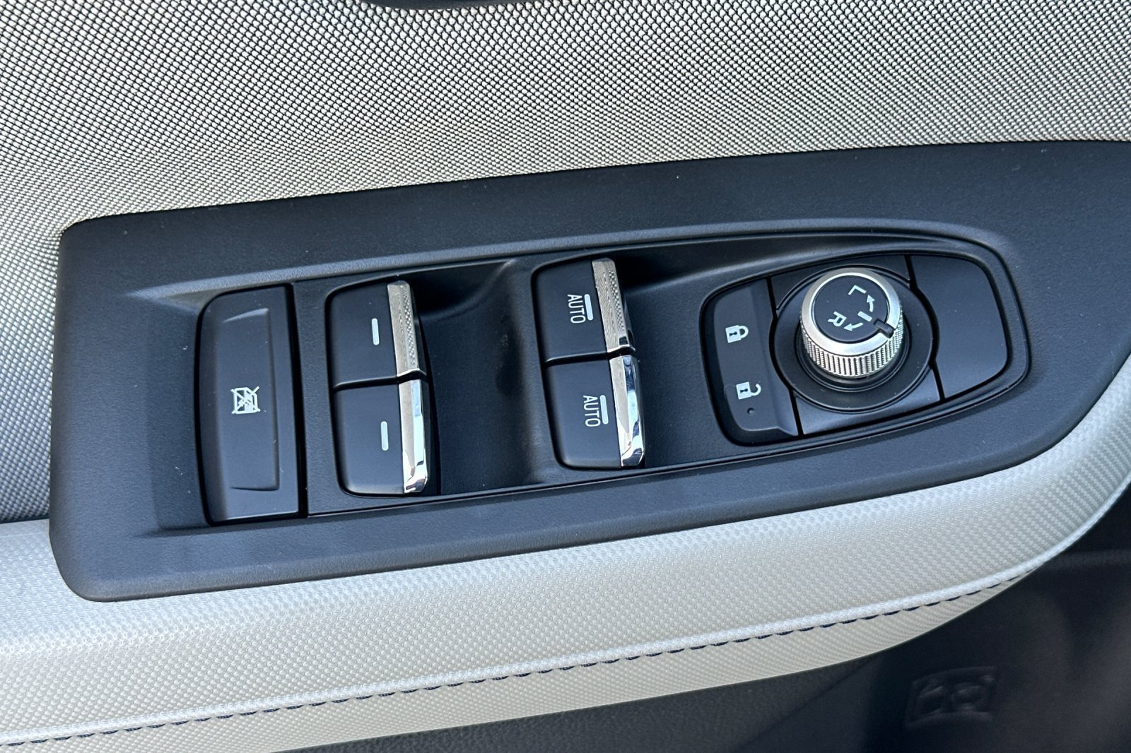 New 2026 Subaru Forester Premium AWD/4WD image 12