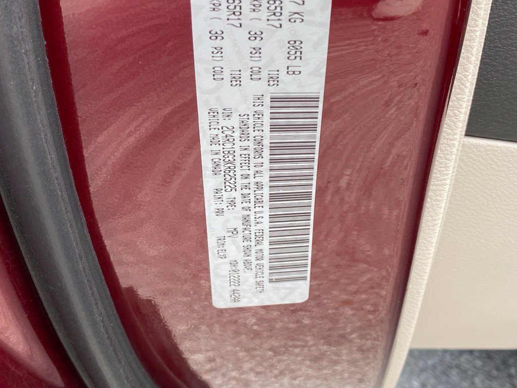 Used 2019 Chrysler Pacifica Touring-L FWD image 30