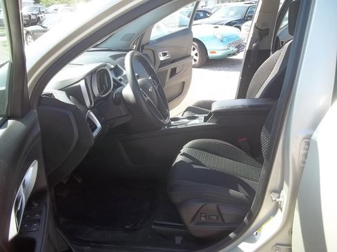 Used 2015 Chevrolet Equinox LS image 7