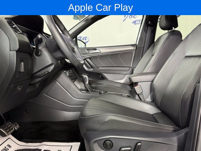 Used 2023 Volkswagen Tiguan SE R-Line AWD/4WD image 11