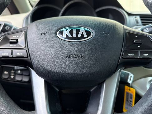 Used 2014 Kia Rio LX w/ Power Package FWD image 20
